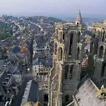 Appartement :   suite Privée Au Pied De La Cathédrale 