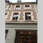 Appartement :   suite Privée Au Pied De La Cathédrale 