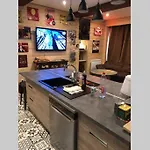 :   suite Privée Au Pied De La Cathédrale  Appartement