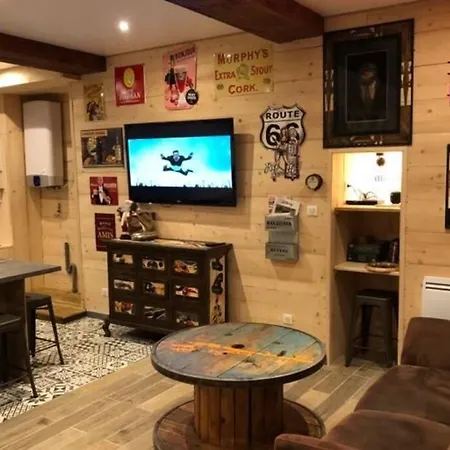 : « suite Privee Au Pied De La Cathedrale » Апартаменты *