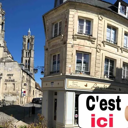 : « suite Privee Au Pied De La Cathedrale »