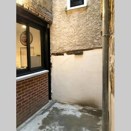 Апартаменты : « suite Privee Au Pied De La Cathedrale » Лан