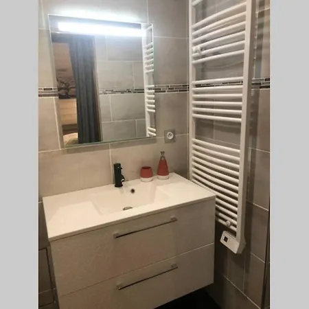 Апартаменты : « suite Privee Au Pied De La Cathedrale » Лан